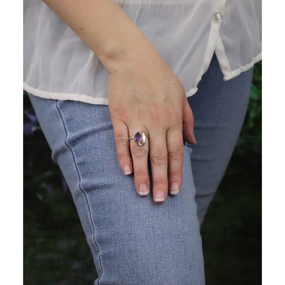 Sterling Silver Natural Purple Amethyst Ring Size 8 - Picture 4 of 9